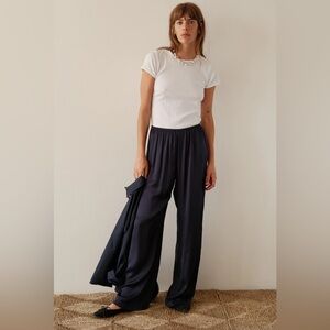 NWT Donni Silky Simple Pant